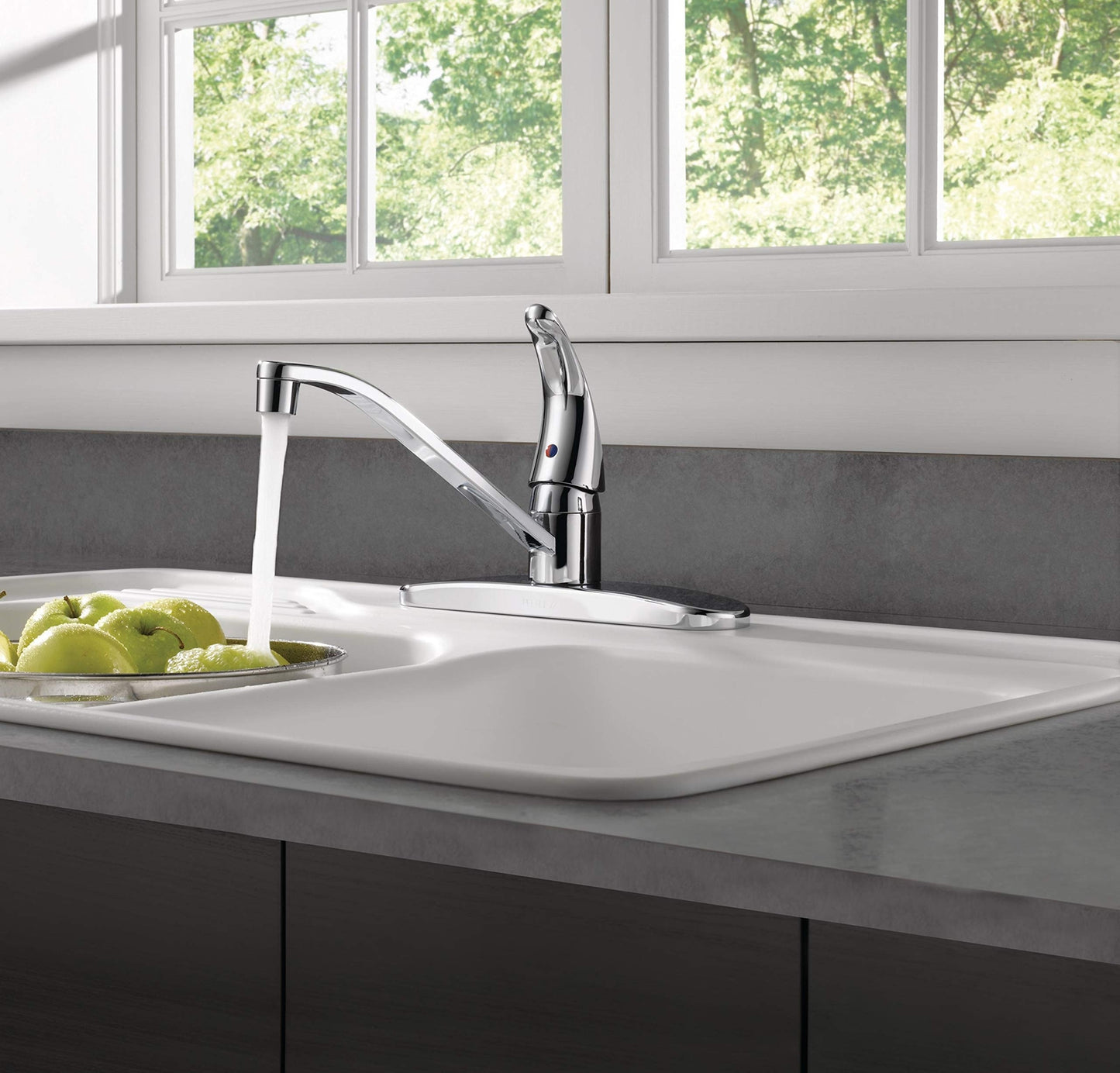 Peerless P110LF, Single-Handle Kitchen Sink Faucet, Chrome