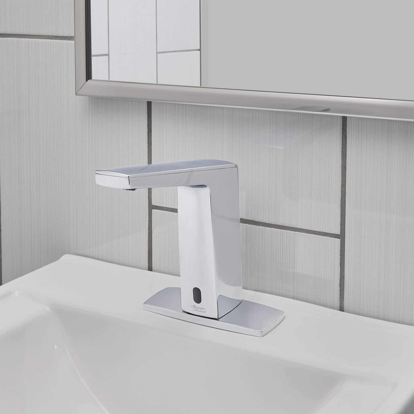 American Standard 702B105.002 Paradigm Touchless Faucet Chrome Polished