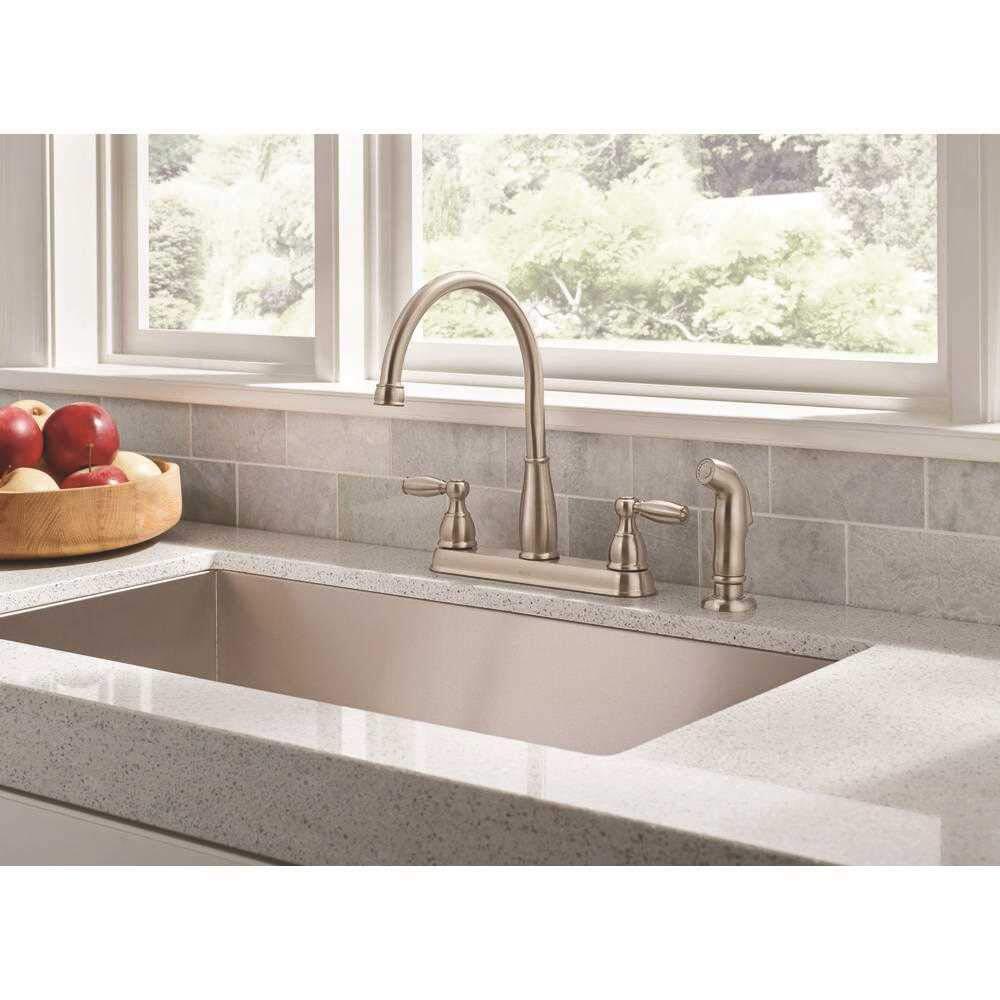 Delta D 21988LFSS S/SPRAY KTCH FCT Polished Deck Mount Faucet