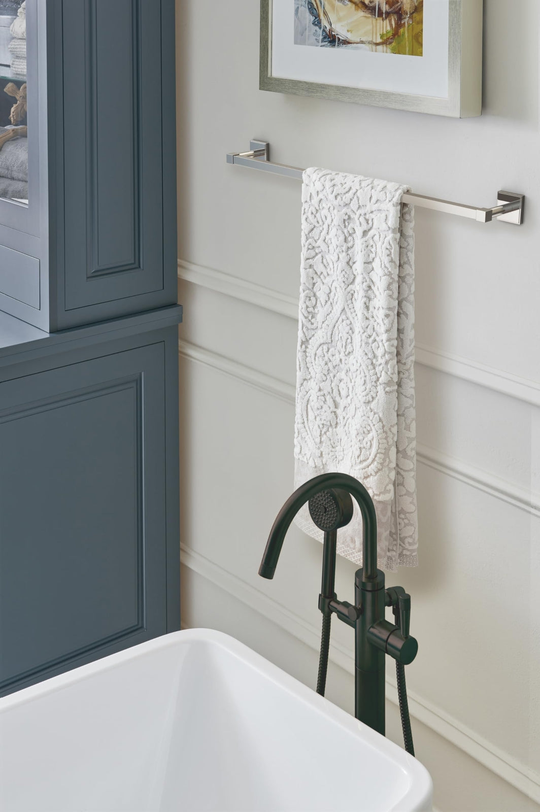Amerock Appoint Polished Nickel 24 inch (610mm) Towel Bar, BH36074PN