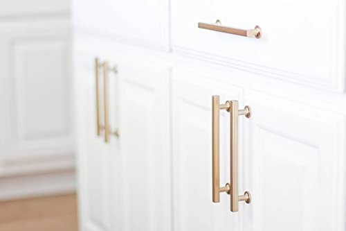Emtek 86676US4 Emtek 86676 Freestone 5" C2C Bar Cabinet Pull Satin Brass