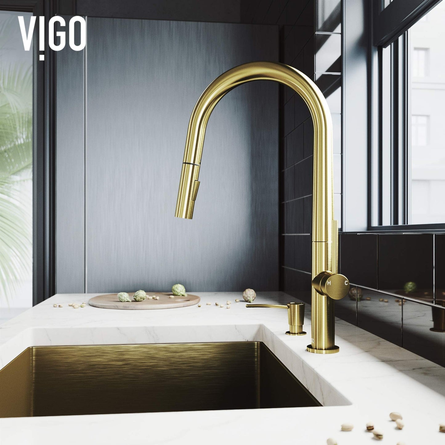 VIGO Greenwich 18'' H Single Handle Pull-Down Sprayer Set with Soap Dispenser
