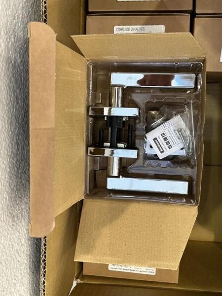 Kwikset Halifax Square Passage Door Lever - Polished Chrome (97200-861)