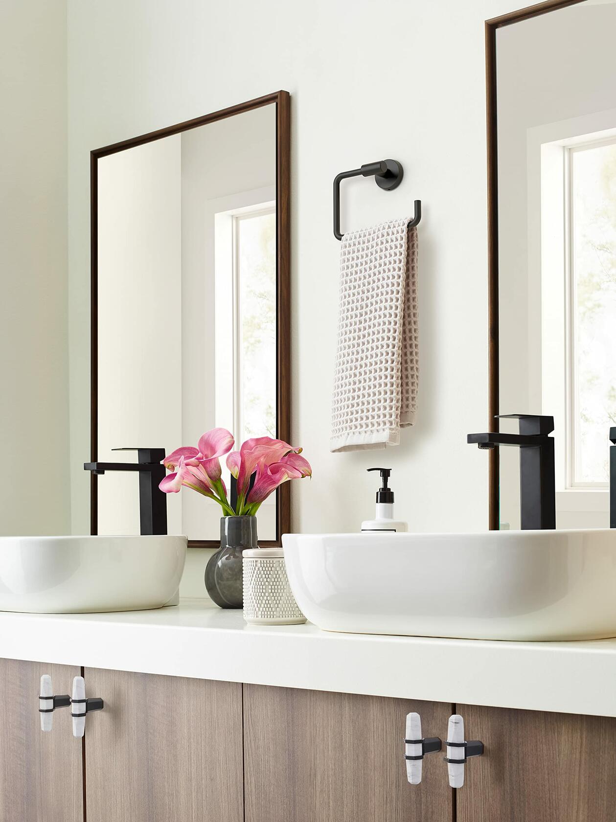 Amerock BH26541MB | Matte Black Towel Bar | 6-7/16 in Length Towel Holder