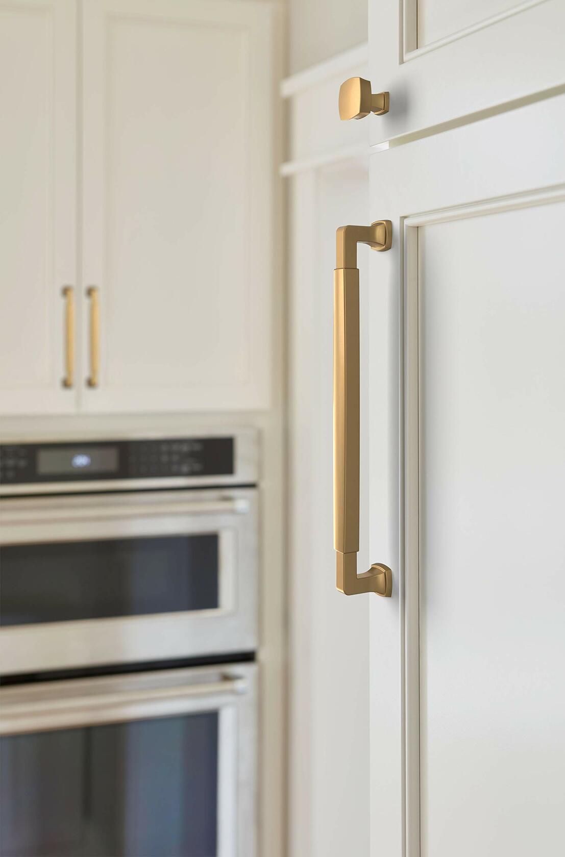 Amerock | Cabinet Knob | Champagne Bronze | 1-1/4 inch (32 mm) Length | Stature