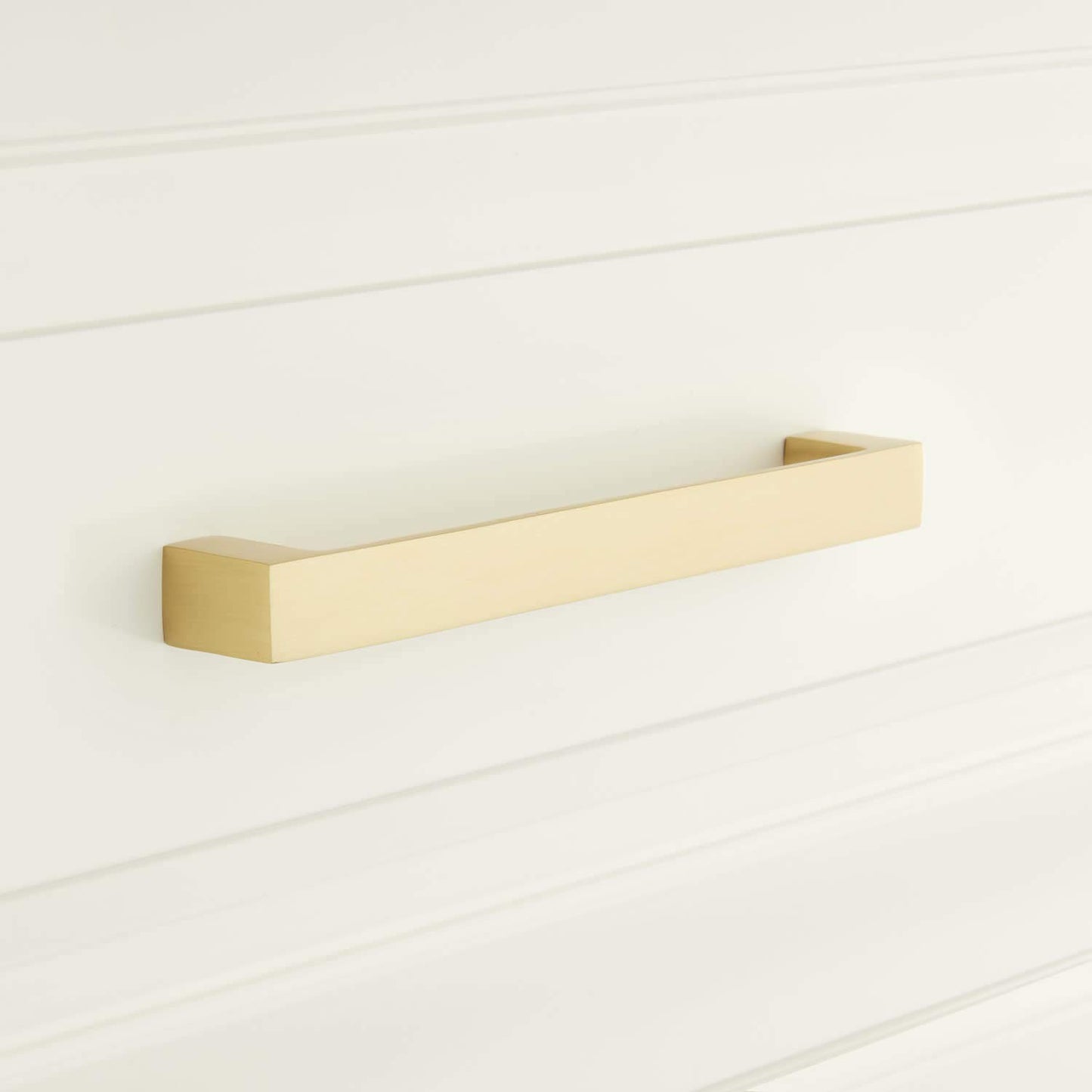 Signature Hardware EH1098.5.SBS Gebara 5" C2C Bar Cabinet Pull - Satin Brass