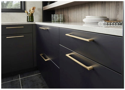 Jeffrey Alexander 286-224SN Leyton Cabinet Pull 8-13/16" C2C, Satin Nickel