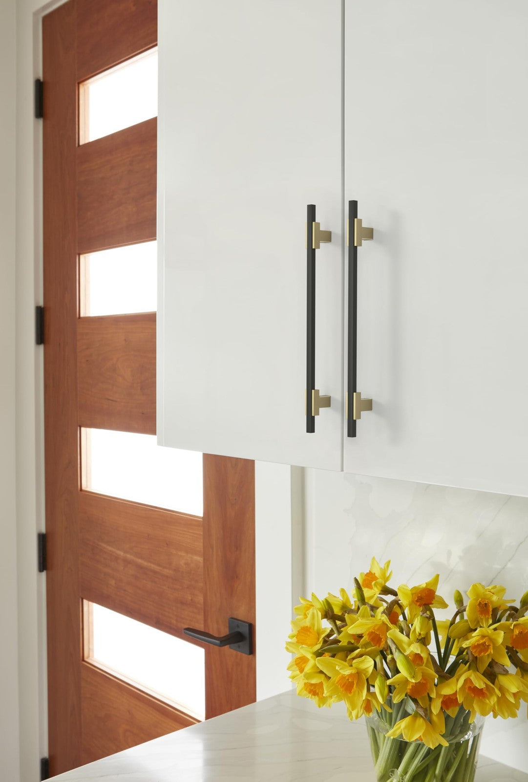 Amerock BP778192BBZMB Urbanite 7-9/16" C2C Golden/Matte Black Cabinet Pull - view 2