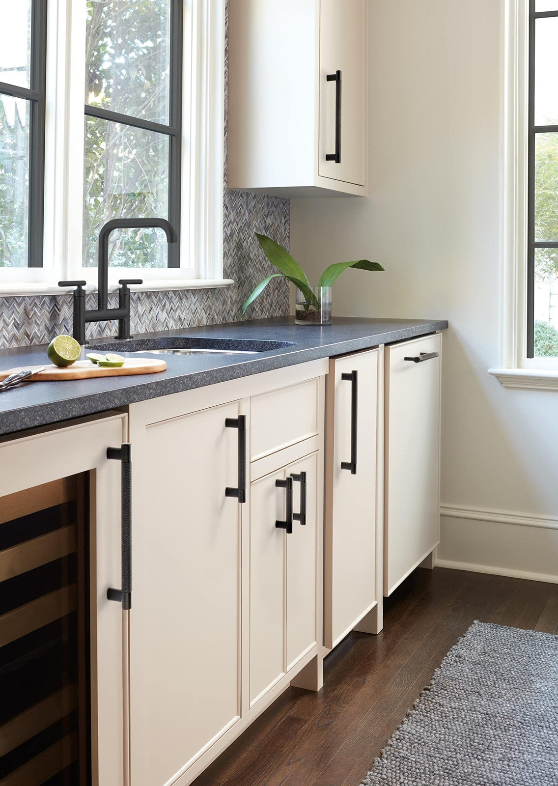 Amerock BP36558BBR Bronx Kitchen Cabinet Pull Black Bronze 5-1/16" C2C