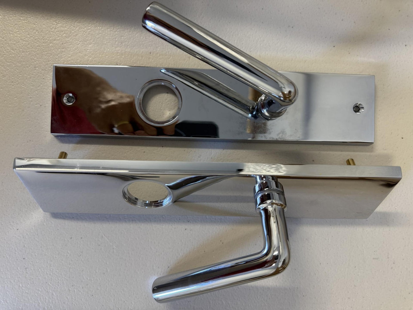 Omnia D12368 Deadbolt Lever Lockset With Plates - Polished Chrome