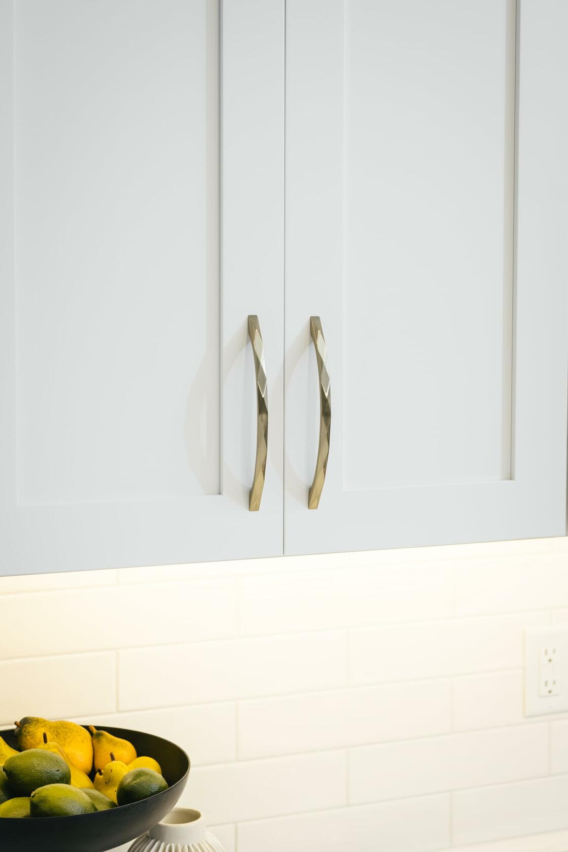 Hickory Hardware 1 Unit Solid Core Kitchen Cabinet Pulls 3 Inch Hole Center